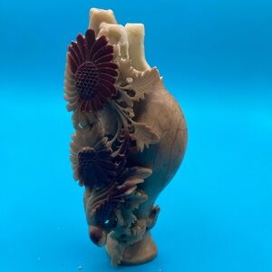 Vintage Hand Carved Soapstone Chinese Vase (note broken piece)